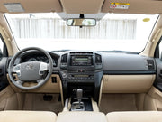 SSGallery|TOYOTA-LAND-CRUISER-200|04|Imagine de referință