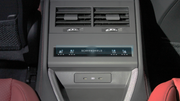 PORSCHE PANAMERA controlul climatizării din spate 4.7″ Image 1 - ScreenShield blur și watermark
