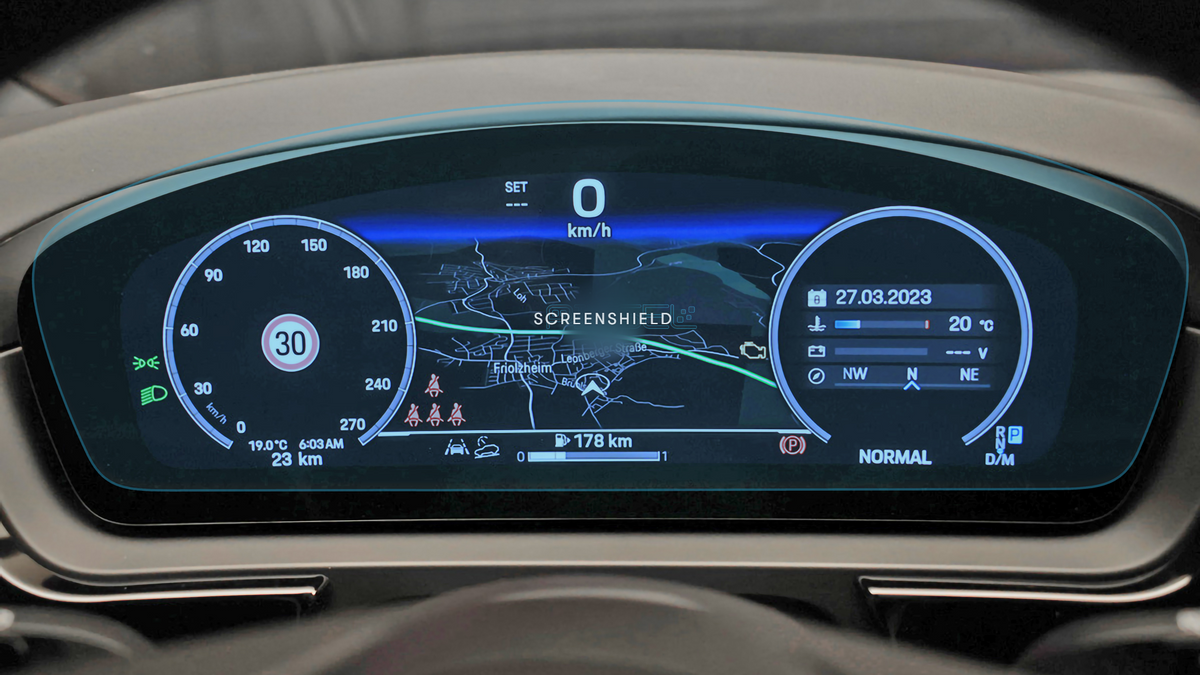 PORSCHE PANAMERA panoul de bord 15.2″ Image 1 - ScreenShield blur și watermark