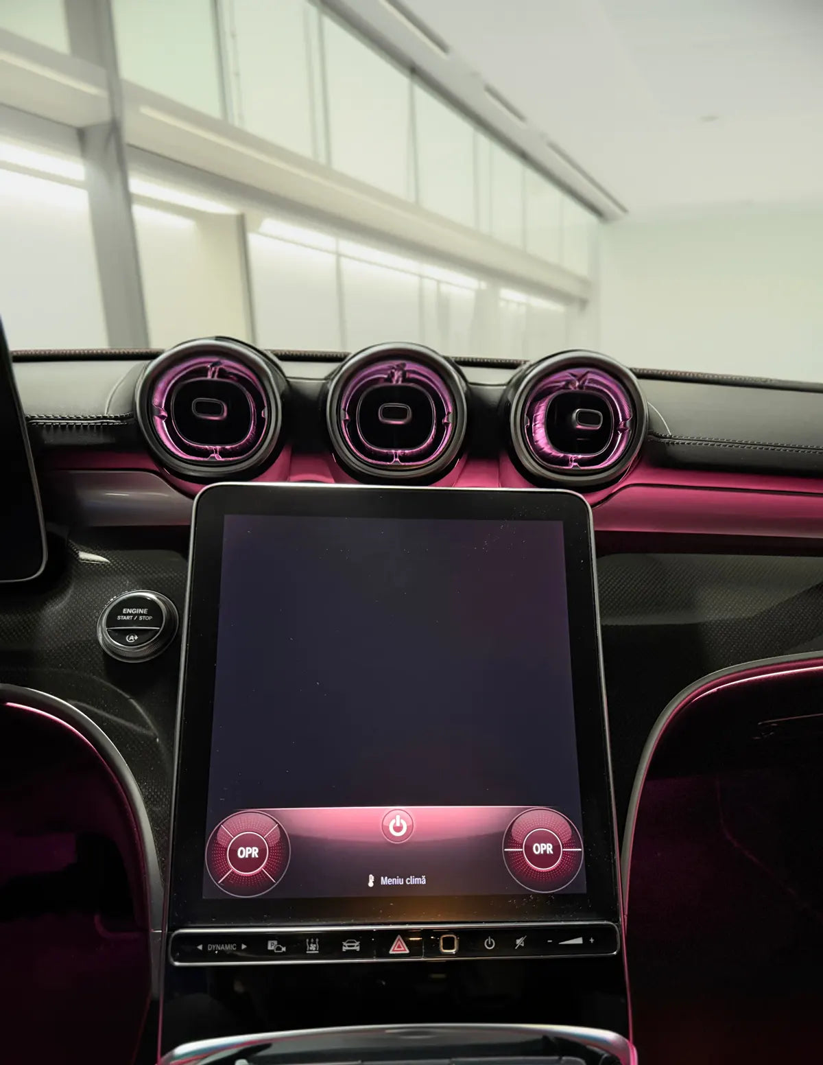 ScreenShield montat pe Mercedes C-Class